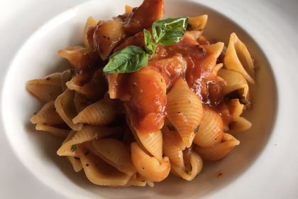 David Kitchen and Bar