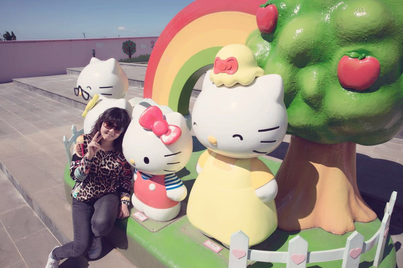 Hello Kitty Island Adventure review – a tropical paradise