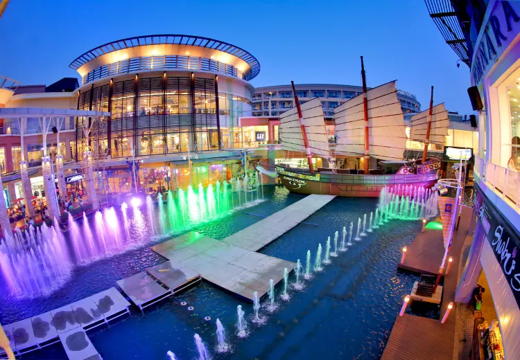 ジャンクセイロンショッピングモール