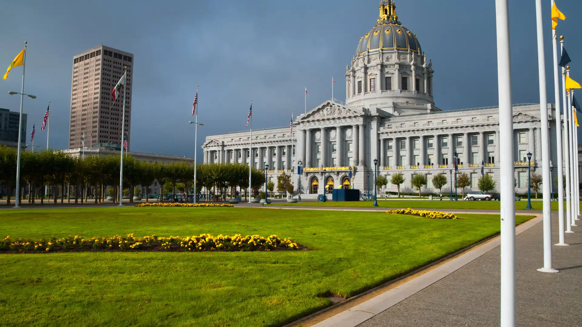 Hotels near Civic Center