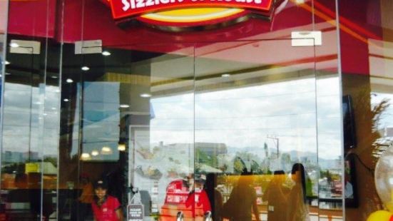 Jonies Sizzlers and Roast