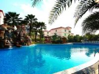 New World Hotel Danzhou - مسبح