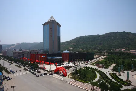 Binzhou International Garden Hotel Отели рядом с достопримечательностью «Yongle Passenger Transport Terminal»