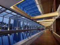 โรงแรมโซเวอเรน จ้านเจียง โรงแรมในจ้านเจียง