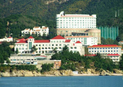 Blue Sky Hotel Hotel di Weihai