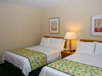 Fairfield Inn New York LaGuardia Airport/Flushing Hotels near 111th Street
