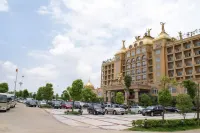 Guoan Holiday Hotel - Bãi đậu xe