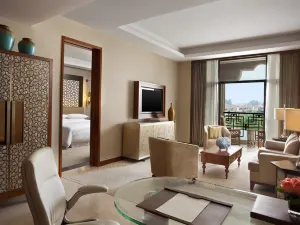Sheraton Qingyuan Lion Lake Resort