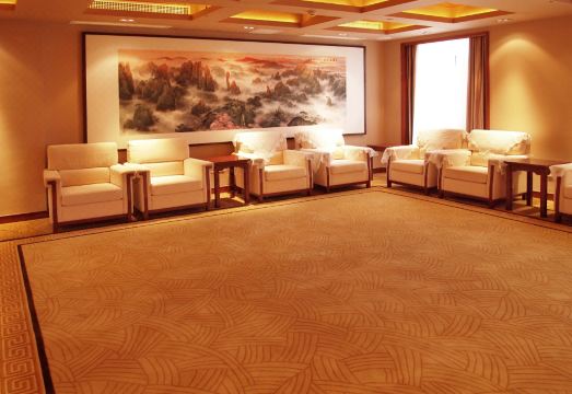 Sanqingshan Jinshawan Holiday Inn (East Jinsha Cableway) Hotel Overview