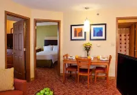 Dulles Suites Hotels in Potomac