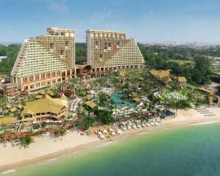 センタラ グランド ミラージュ ビーチリゾート パタヤ パタヤのホテル