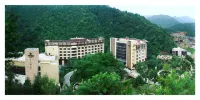 Lord Pan's Hotel Hotel dekat Jinxiu National Folkway Pedestrian Street