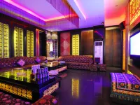 โรงแรมโฟลรัล์ บิลียน (สถานีขนส่งหลงเซิง)