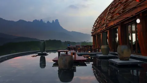 Qixian Yaochi Hot Spring Resort in Baoting Li and Miao Autonomous County