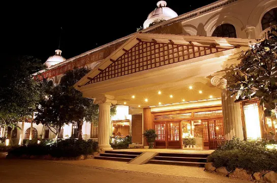 Yuwenquan Hot Spring Resort