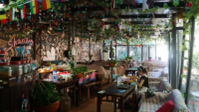 Shaoxing Laotaimen Lu Xun's Hometown Youth Hostel