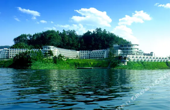 千島湖天清島度假酒店