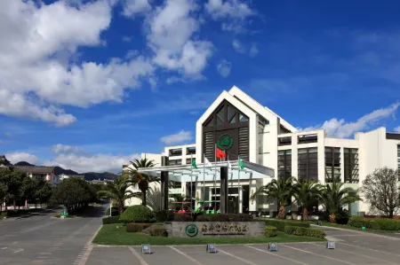 Guanfang Hotel Tengchong Отели в г. Тенчун