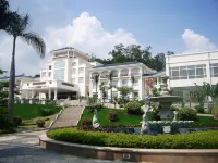 Royal Hotel Hotels near Baishuidai Scenic Area