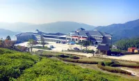 Anji Jiangnan Tianchi Resort Hotels near Jiangnan Tianchi Scenic Tourist