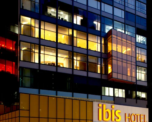 ibis Hong Kong Central and Sheung Wan Hotel Hotels near Central District