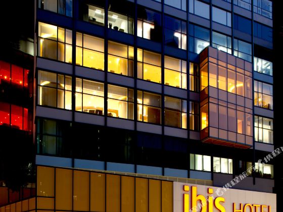 ibis Hong Kong Central and Sheung Wan Hotel