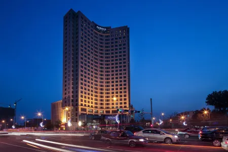 Pullman Anshan Time Square Отели рядом с достопримечательностью «School of Higher Vocational Technology， Anshan Normal University»