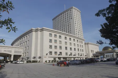 Platinum Hanjue Hotel Отели в г. Циси