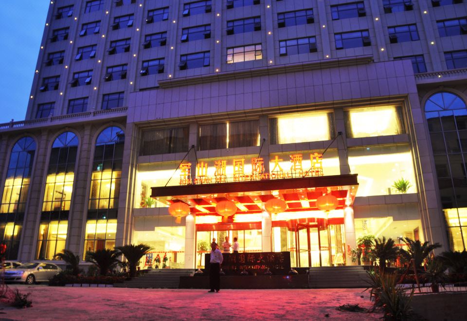 hotel overview picture