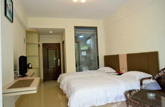 巴馬山水碧坡苑酒店