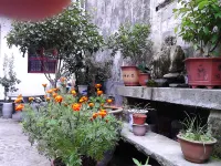 Fengming Shanju Hongcun Sleepless Homestay