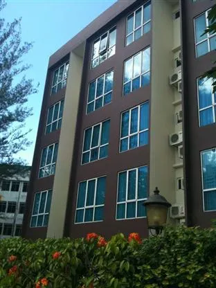 THE ORCHID HOTEL