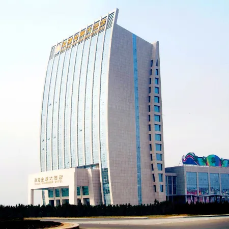 Seaside Goldenshine Hotel