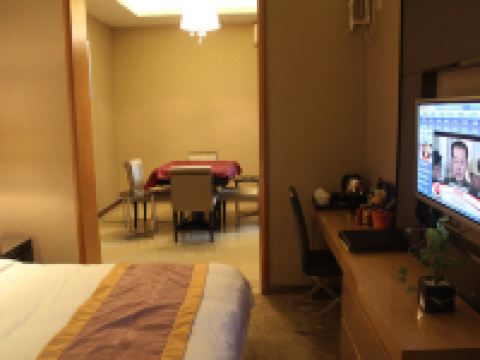 十堰泊岸SOHO酒店