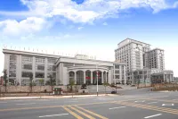 유초이스 호텔 Fuyu Passenger Transport Co.， Ltd. 주변 호텔