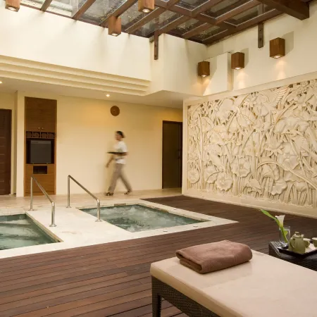 Nusa Dua Beach Hotel and Spa - Handwritten Collection