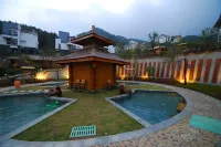 Lushan Zuishi Hot Spring Resort Hotel - Hot Springs