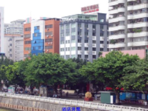 诺庭连锁酒店(韶关西河客运站店) - 酒店外部