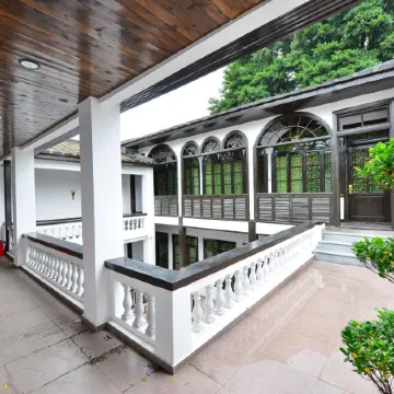 Juchunyuan Hotel (Fuzhou Sanfang Qixiang) Отели рядом с достопримечательностью «Liu Qixian Former Residence»