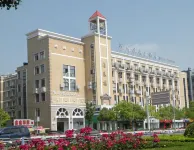 Nantong White-collar INN