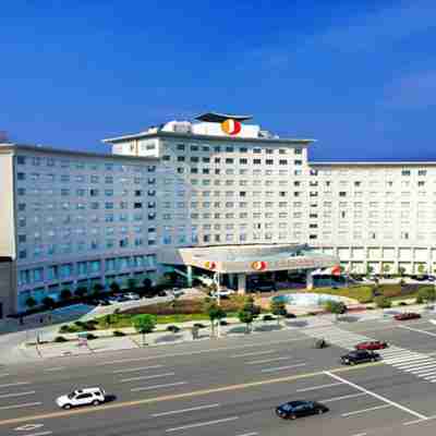 Huarui Jianguo Hotel Hotel Exterior