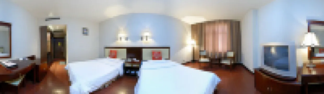 何夜ユース旅行ホテル(西安回民街鐘樓地下鉄駅)