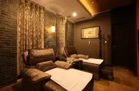 Jing Hu Exquisite Hotel Hotels in Yingkou