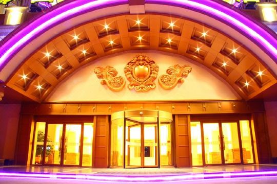 훈춘 호텔 로비