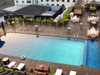 Wyndham Garden Suzhou - Rooftop Pools