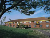 Days Inn by Wyndham Membury M4