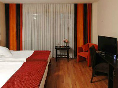 Hotel Beyaz Saray (The Hotel Beyaz Saray)