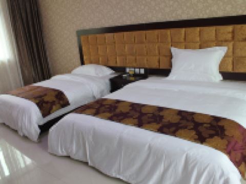 西昌海天假日酒店 - 亲情房