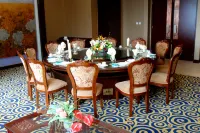 โรงแรมไป่ลู่ บ่อน้ำพุร้อน - พร้อมอาหารเช้า