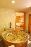 Ocean Spring Grand Metropark Hotel